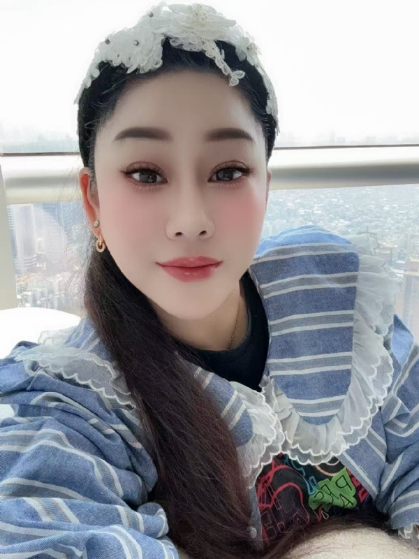 萱草沐晴的第一张照片--广州红颜知己交友网